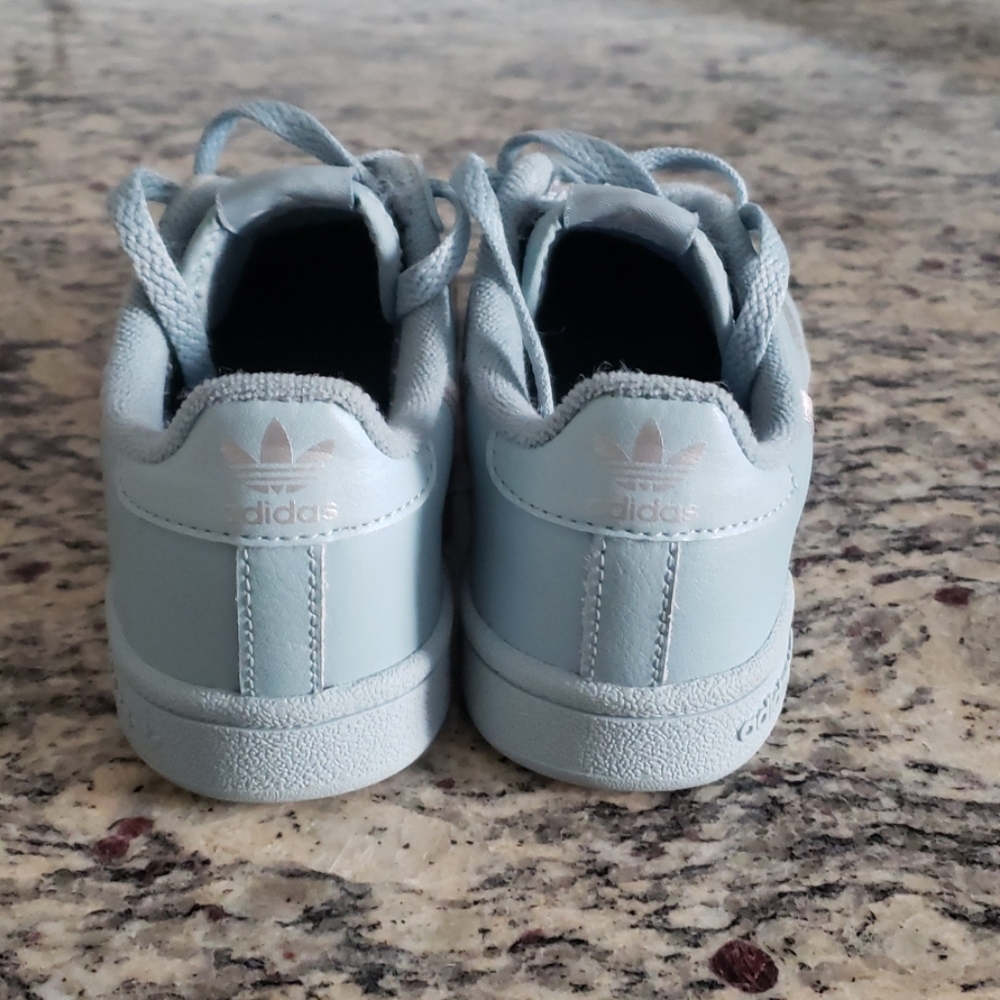 Shoes - Picture 2 of 2